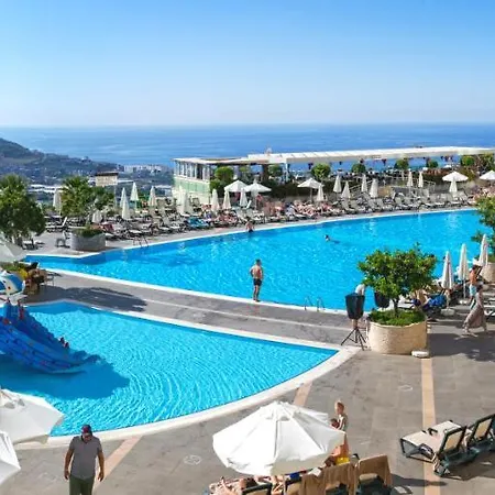 Willa Goldcity 2 Bedroom With Free Aquapark *