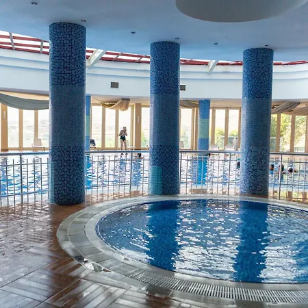 Вилла Goldcity 2 Bedroom With Free Aquapark